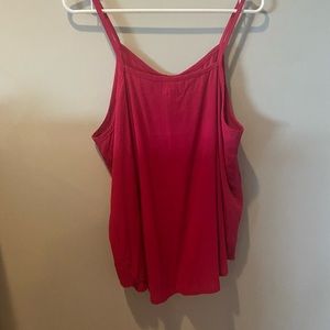 Ladies spaghetti strap top in large